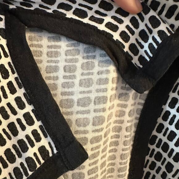 Anne Klein Women's Geometric Shapes White Black Tunic Side Split Small - Picture 3 of 6